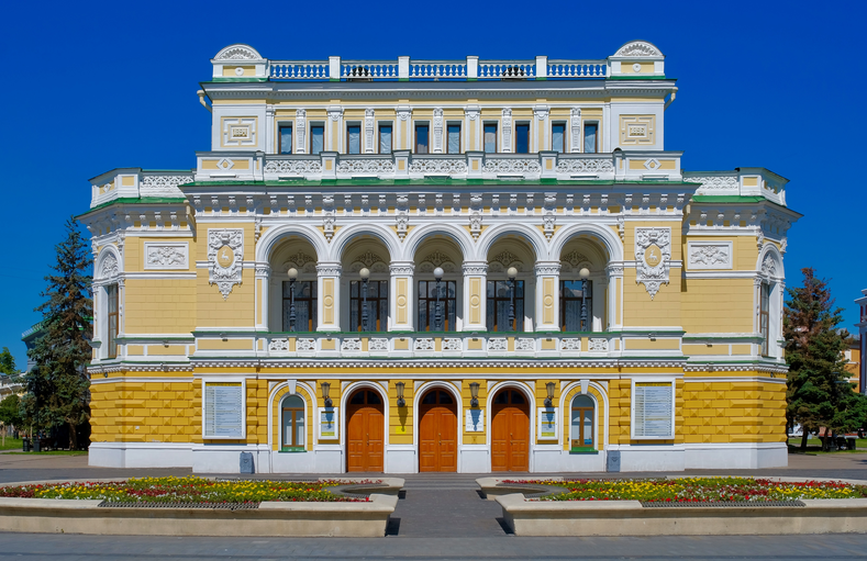 Нижегородский государственный академический театр драмы им. М. Горького)
